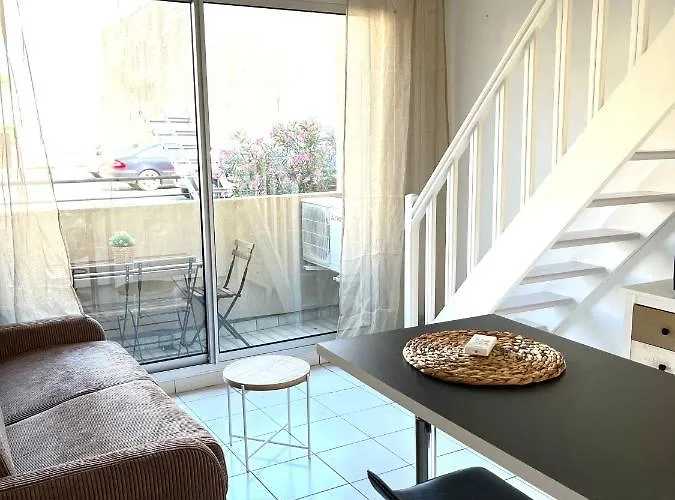 Daire Duplex Climatise Cadre Royal Sète